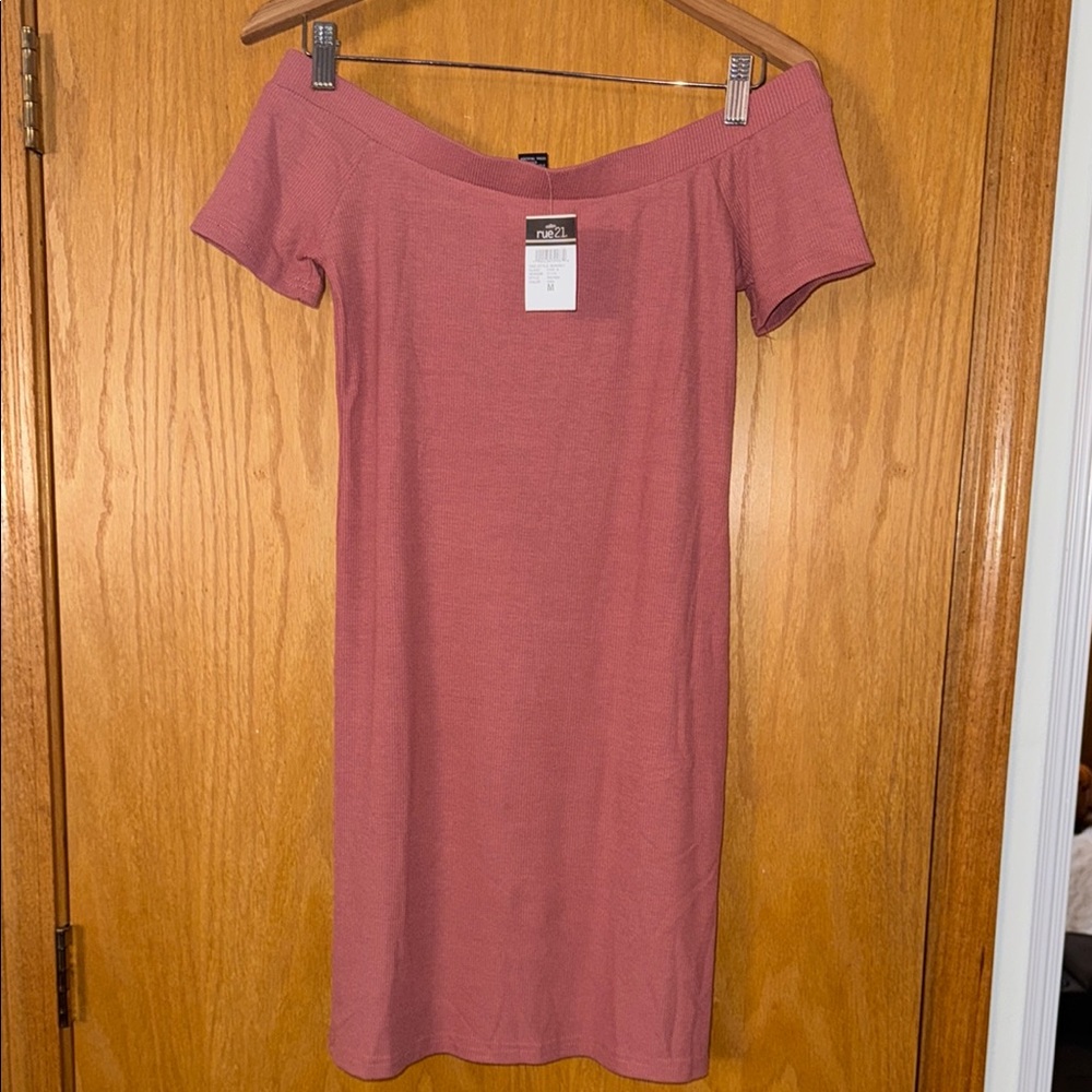 Rue21 Off-Shoulder Mauve Midi Dress
